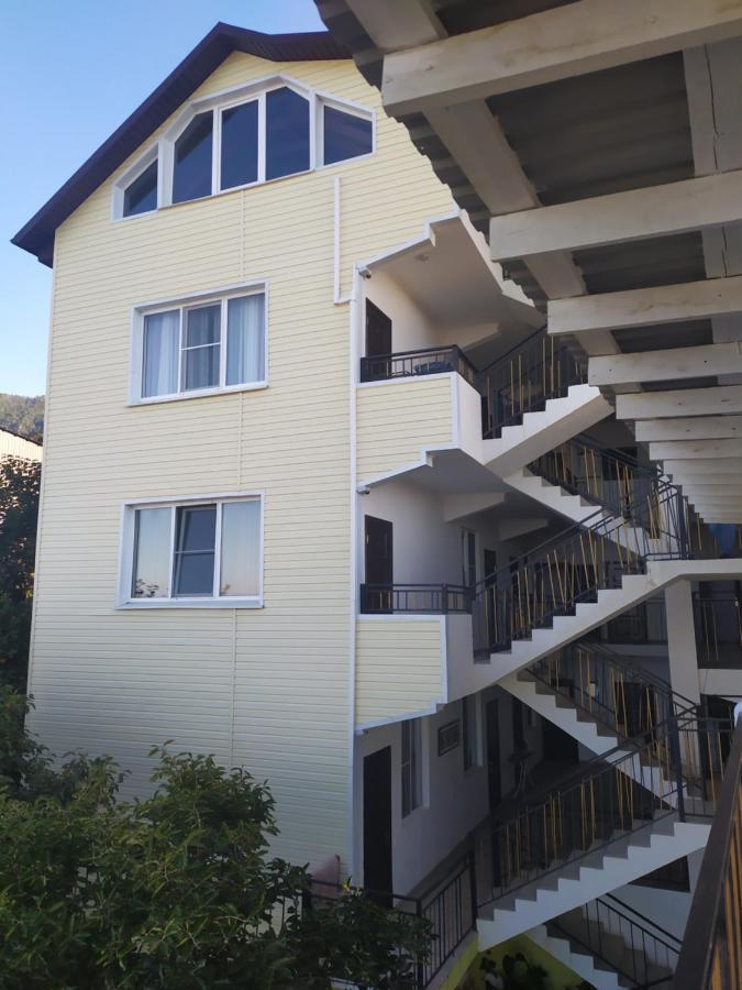 Anna-Saria Guest House Гагра Екстериор снимка