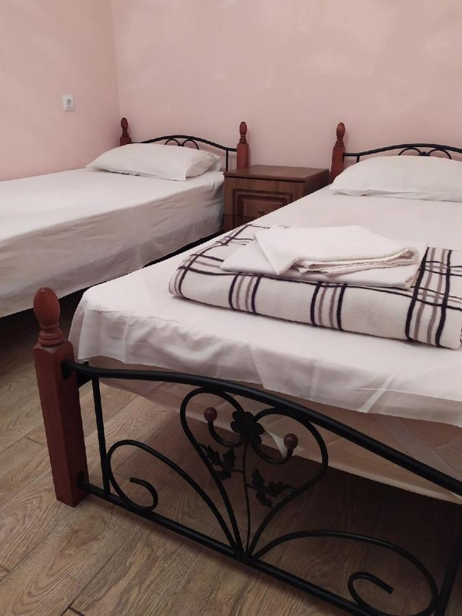 Anna-Saria Guest House Гагра Екстериор снимка