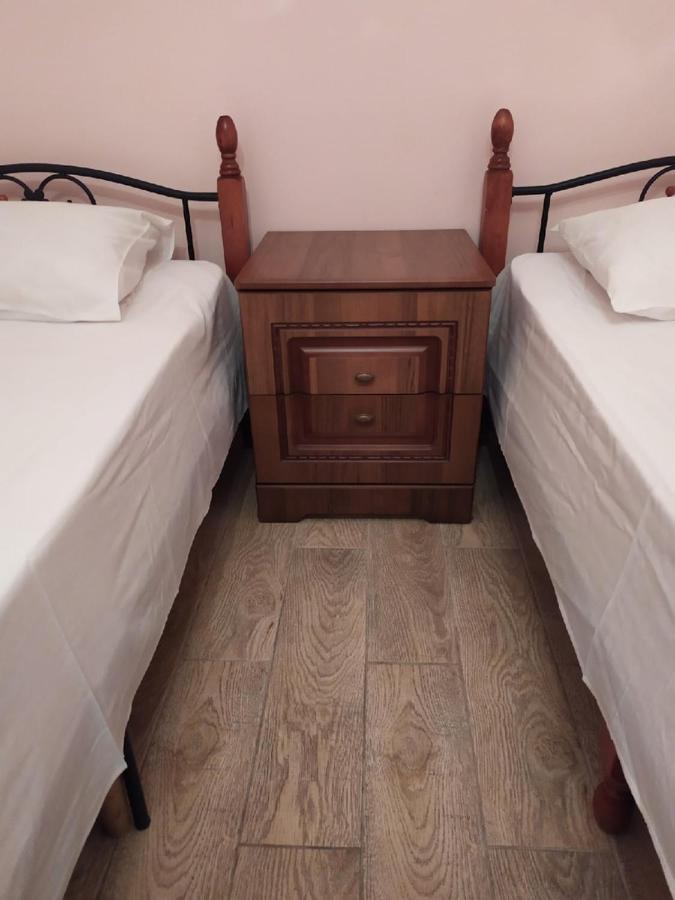 Anna-Saria Guest House Гагра Екстериор снимка